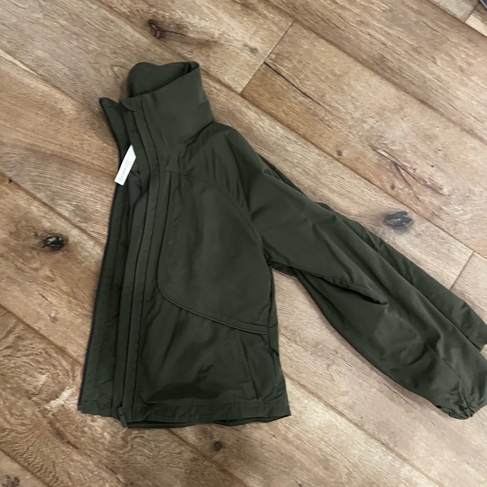 *GREAT CONDITION* Lululemon Effortless Jacket - Picture 4 of 4